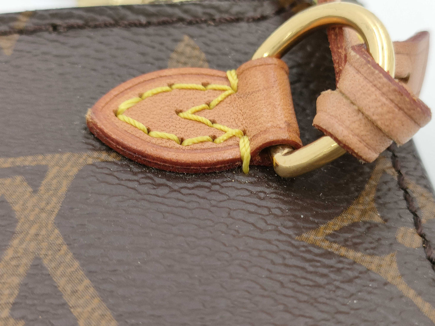 LOUIS VUITTON Monogram Neverfull MM Pouch