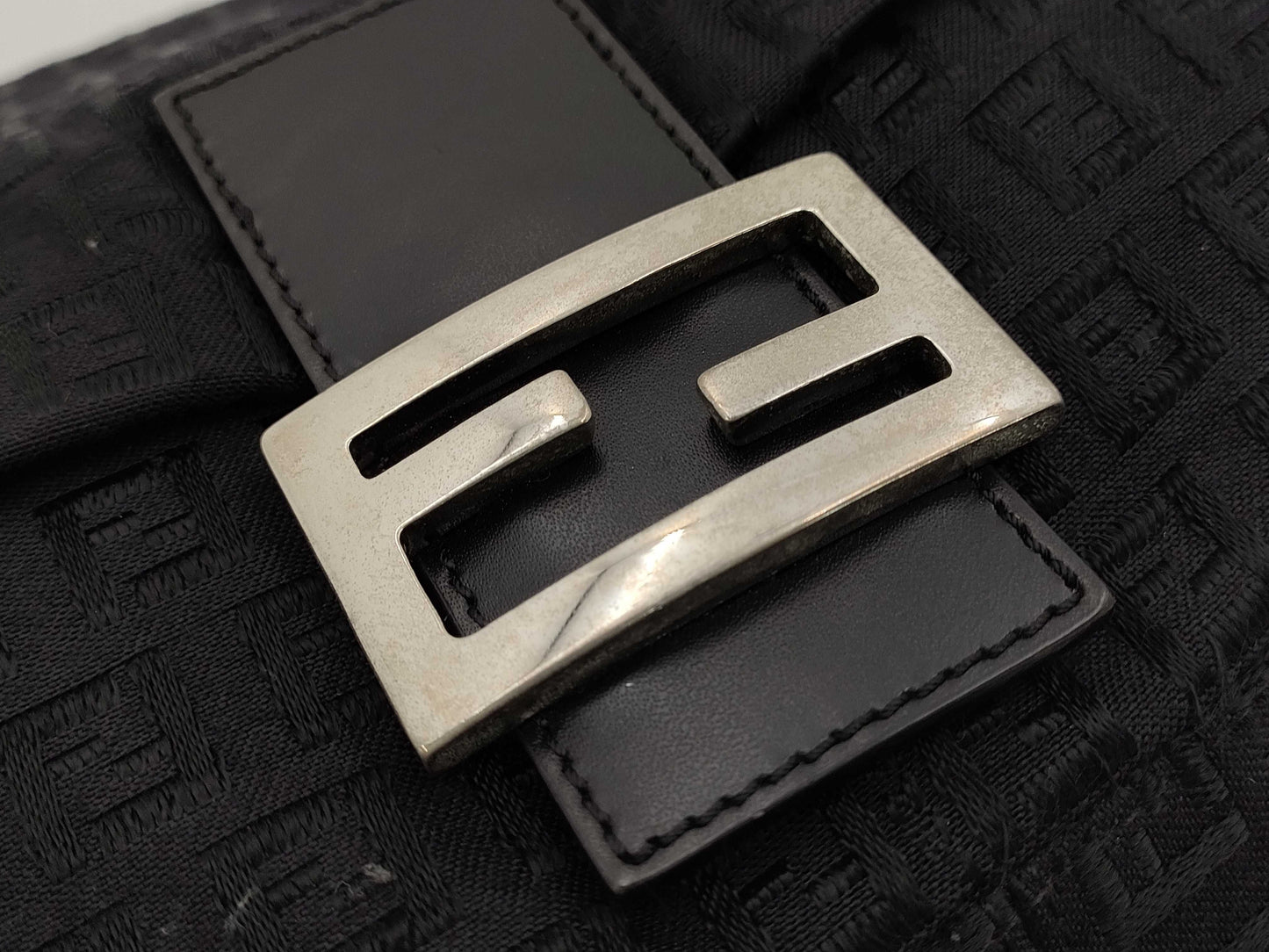 FENDI Zucchini Mamma Bucket Shoulder Bag