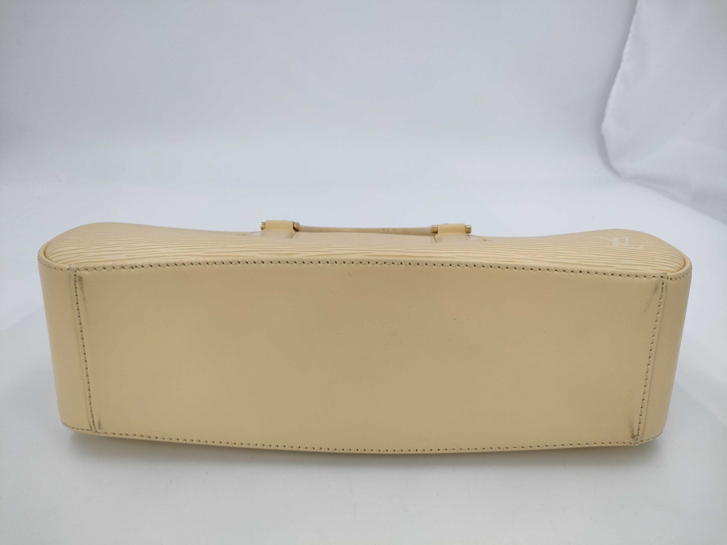 LOUIS VUITTON Epi Jasmine M5208A Handbag