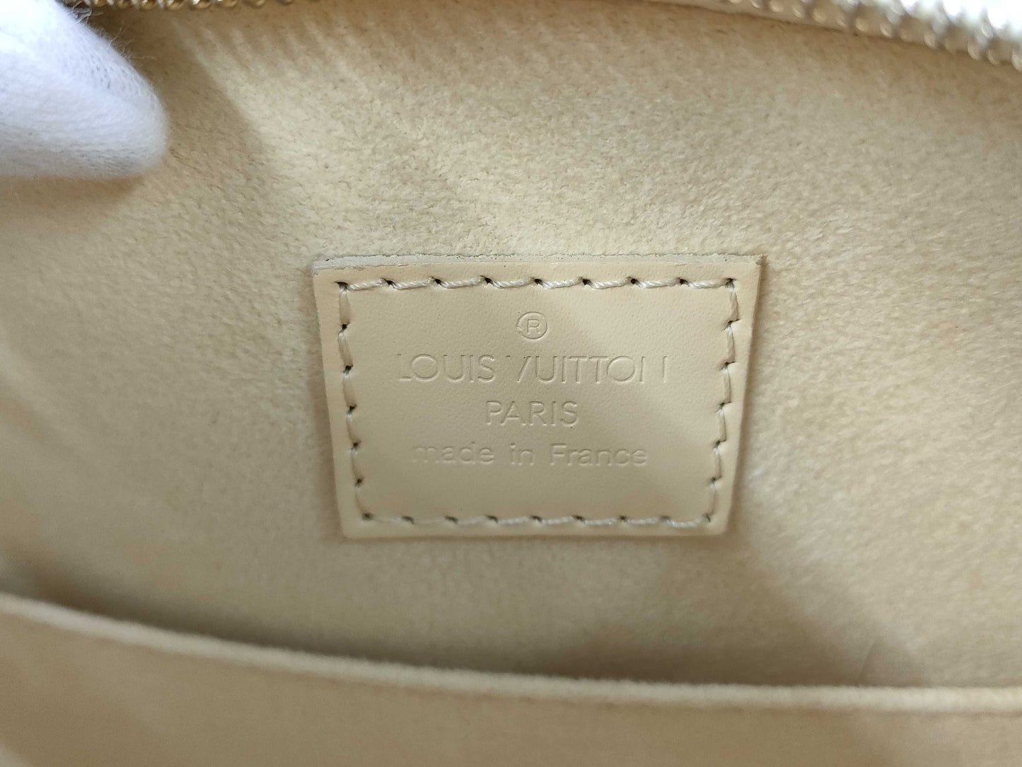 LOUIS VUITTON Epi Jasmine M5208A Handbag