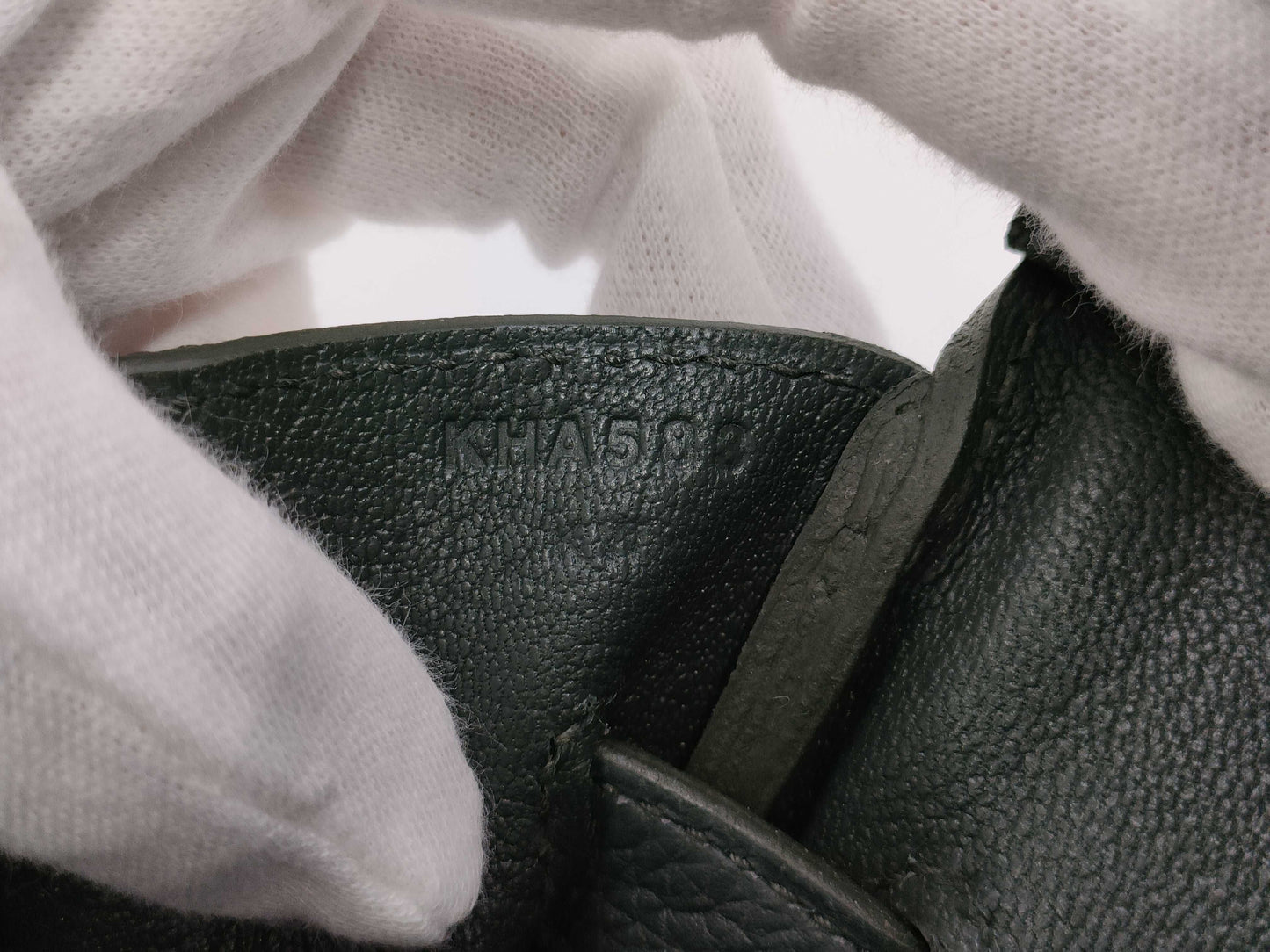 HERMES Birkin 30K Stamped Vert Amande Gold Hardware Handbag