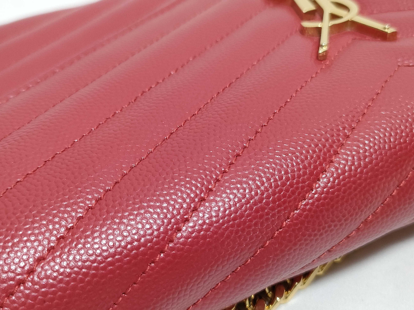SAINT LAURENT Yves Saint Laurent Classic Cassandre Chain Wallet in Red Quilted Grain de Poudre Leather with Gold GUE377828-0217 Shoulder Bag