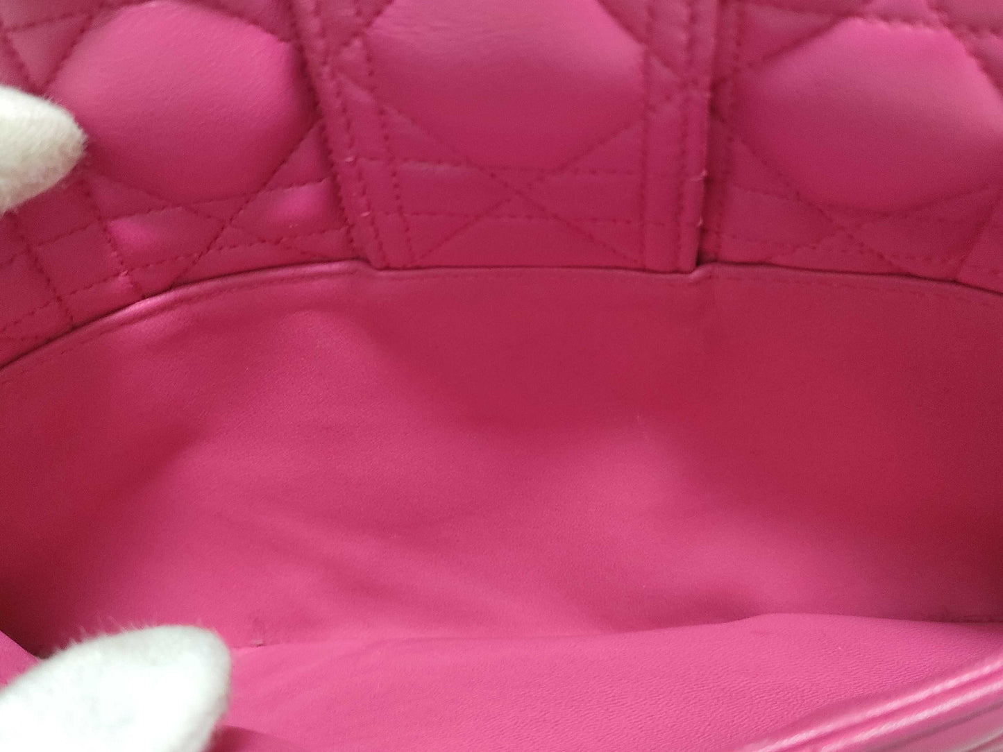 Dior Dior Medium Miss Dior Fuchsia Cannage Lambskin Leather Gold Shoulder Bag 18-MA-0142