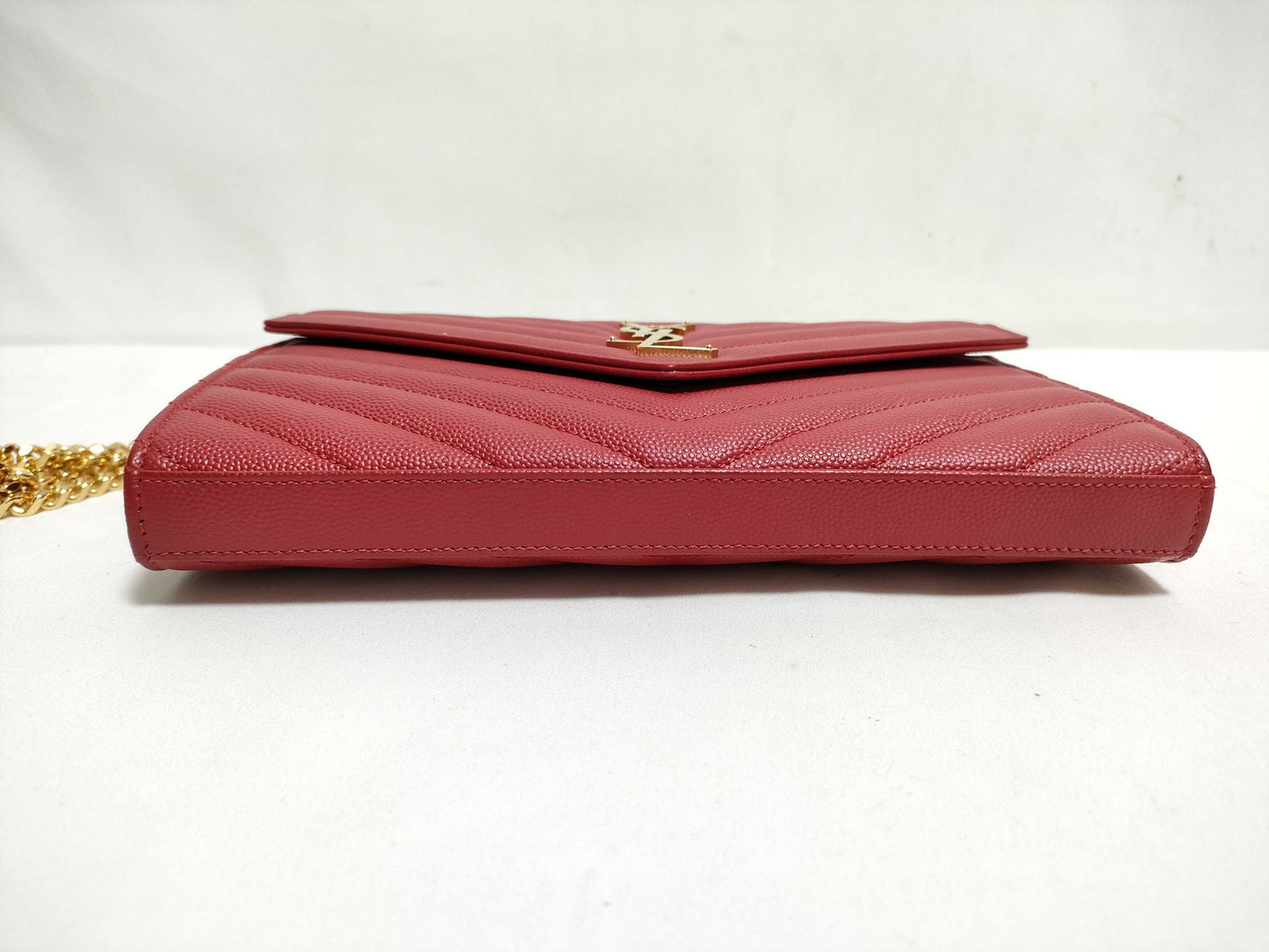 SAINT LAURENT Yves Saint Laurent Classic Cassandre Chain Wallet in Red Quilted Grain de Poudre Leather with Gold Accents Shoulder Bag