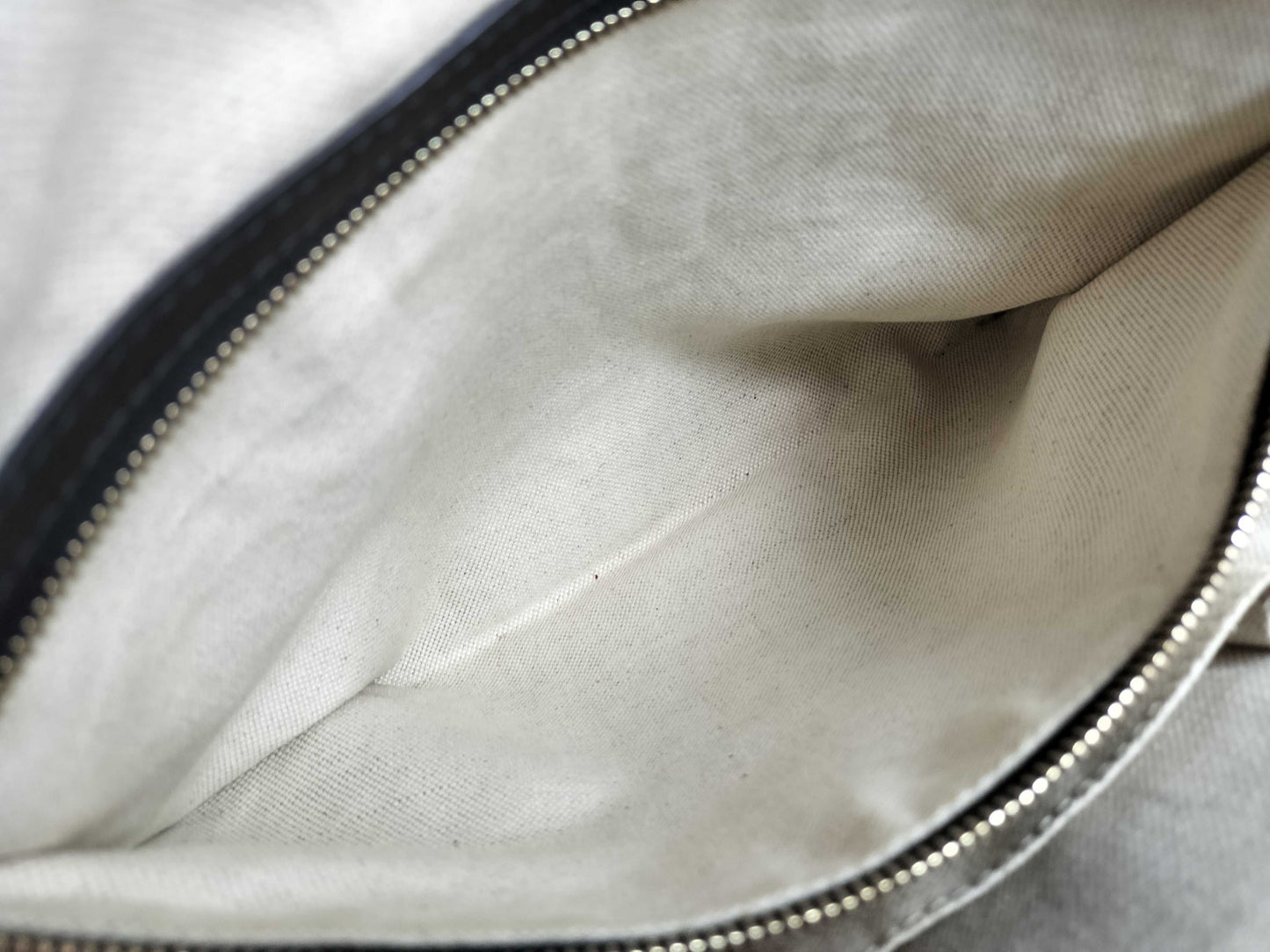 GUCCI Nice Tote in Black Micro Guccissima Patent Leather with Gold Tote Bag, 309613 002123