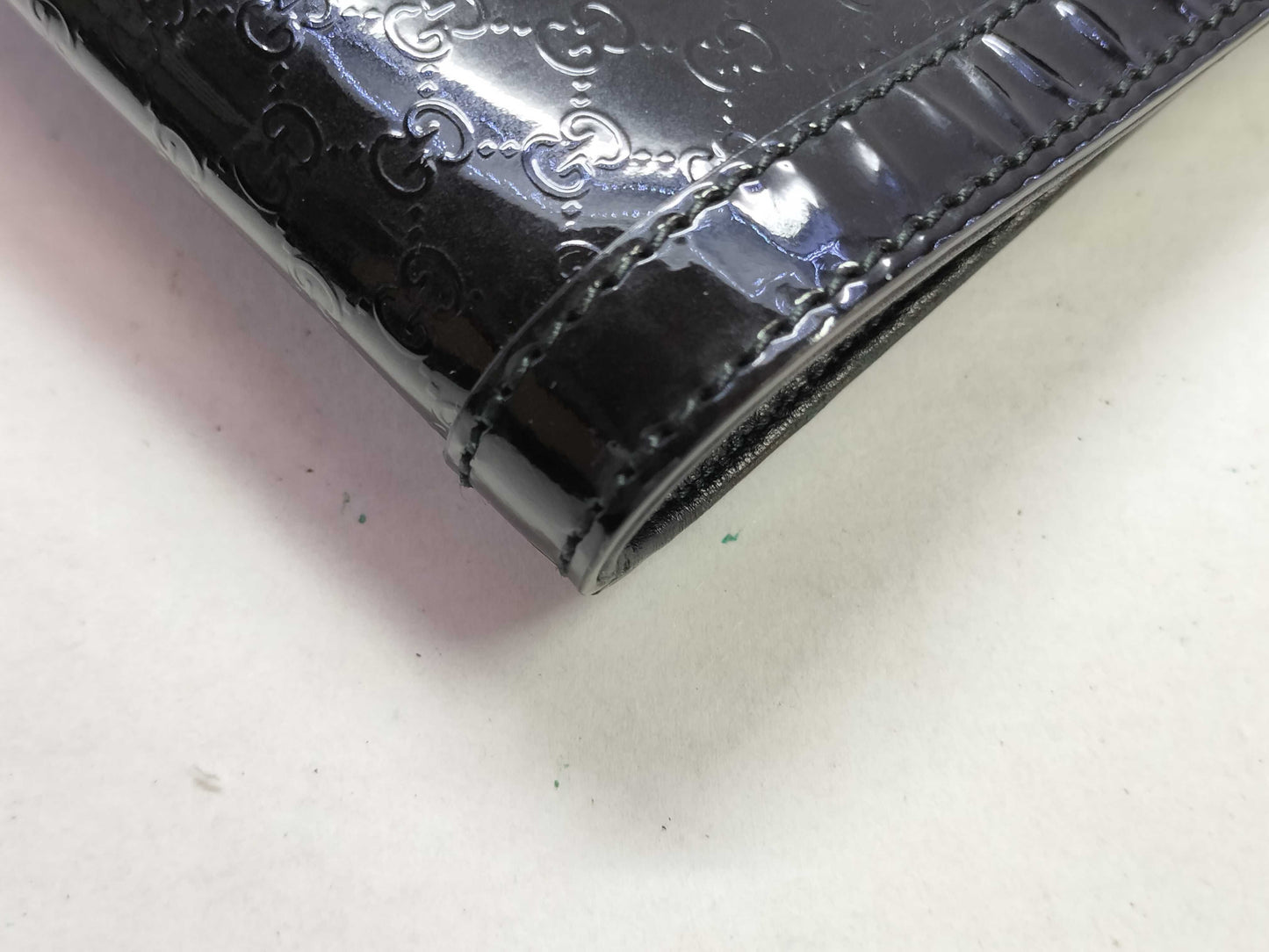 GUCCI Nice Tote in Black Micro Guccissima Patent Leather with Gold Tote Bag, 309613 002123