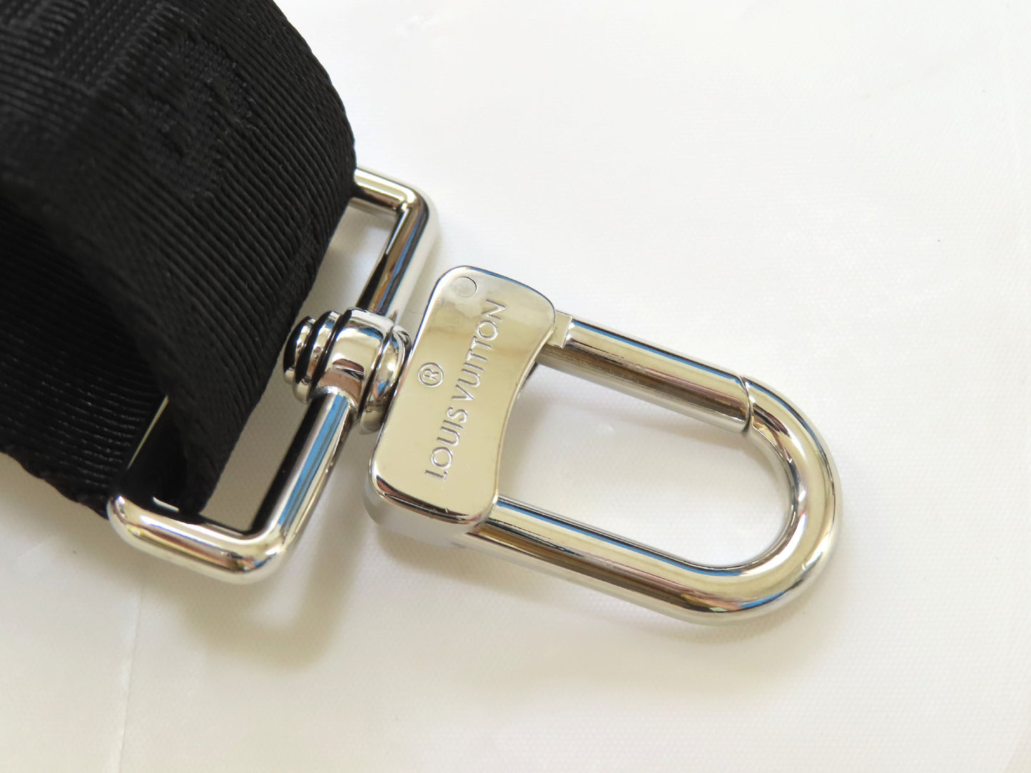 LOUIS VUITTON Louis Vuitton Signature Adjustable Strap, Black/Green, Silver Hardware, 95*4.5*0.5cm Strap