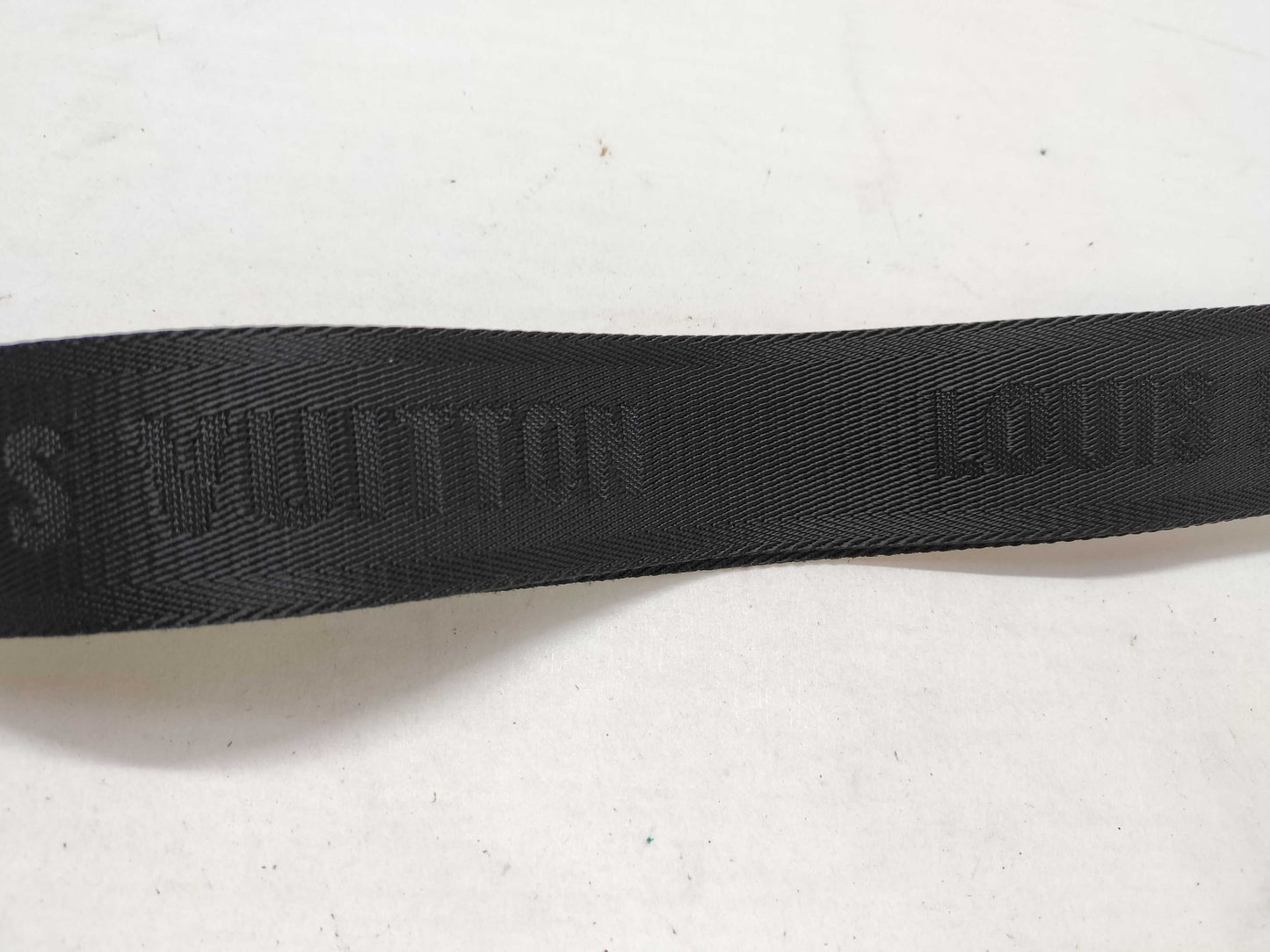 LOUIS VUITTON Louis Vuitton Signature Adjustable Strap, Black/Green, Silver Hardware, 95*4.5*0.5cm Strap
