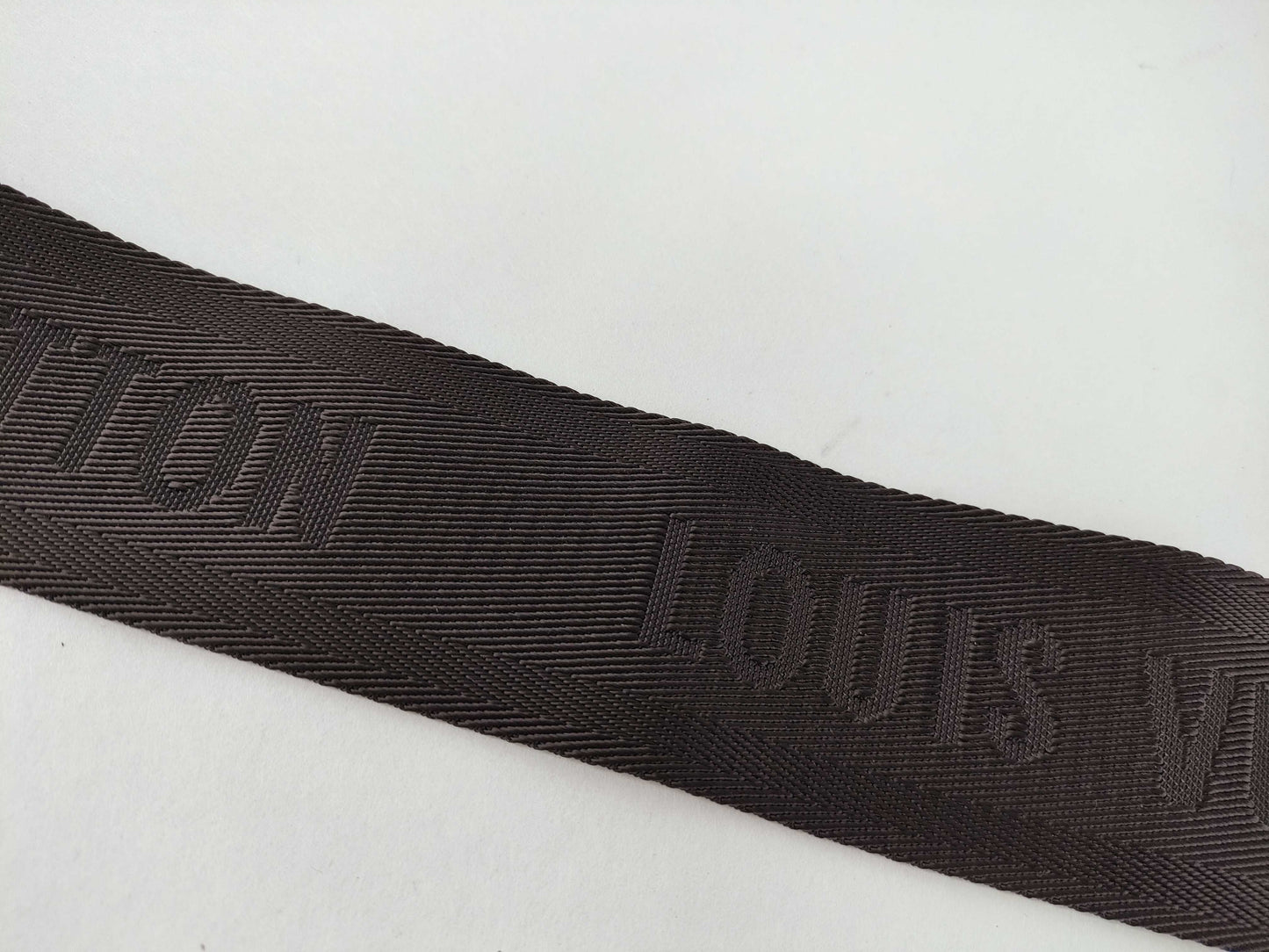 LOUIS VUITTON Louis Vuitton Signature Adjustable Strap Black with Black Hardware 95*5*.05cm Other Accessories