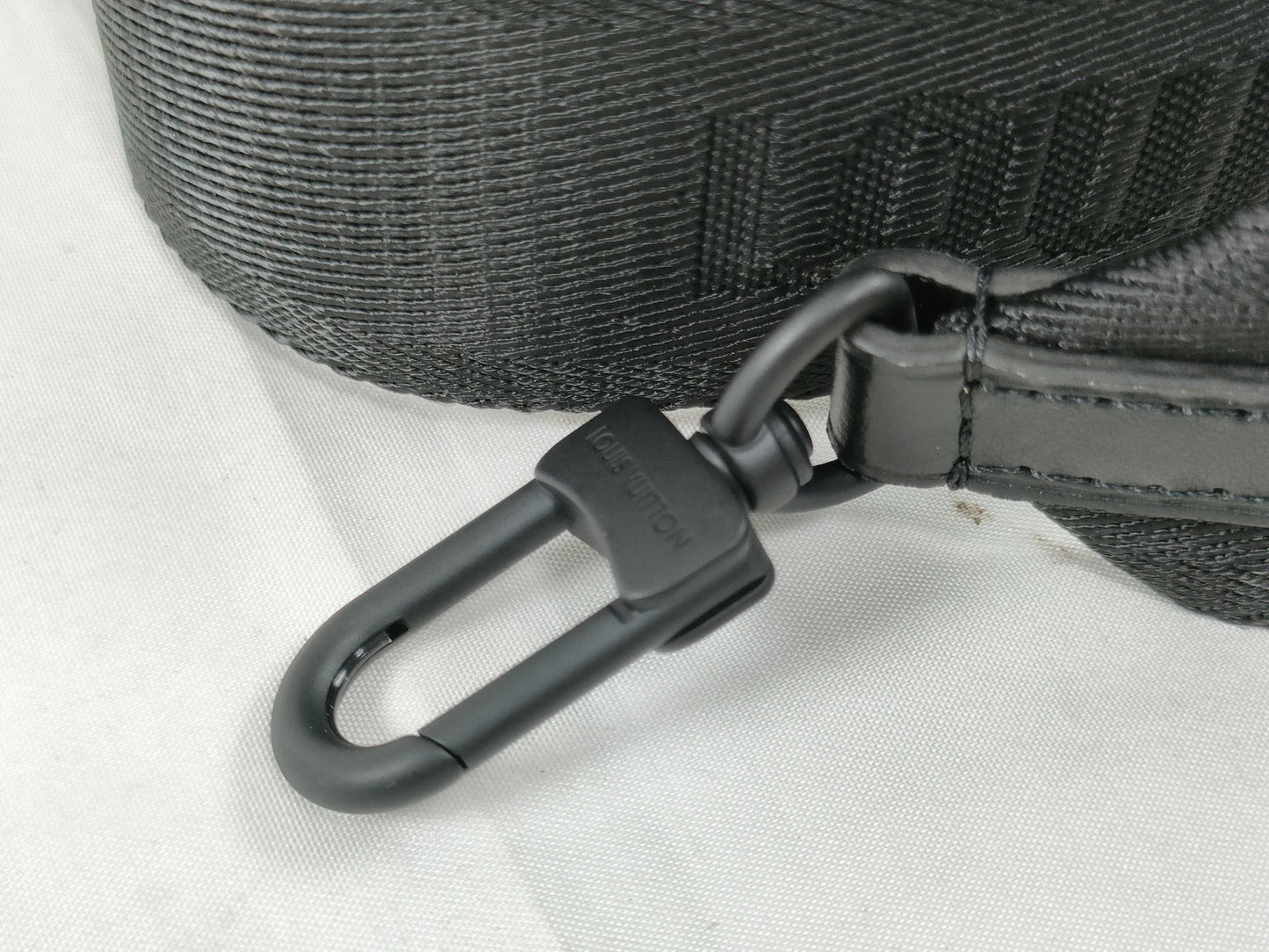 LOUIS VUITTON Louis Vuitton Signature Adjustable Strap, Black with Black Hardware, 95*4.5*0.5cm Strap