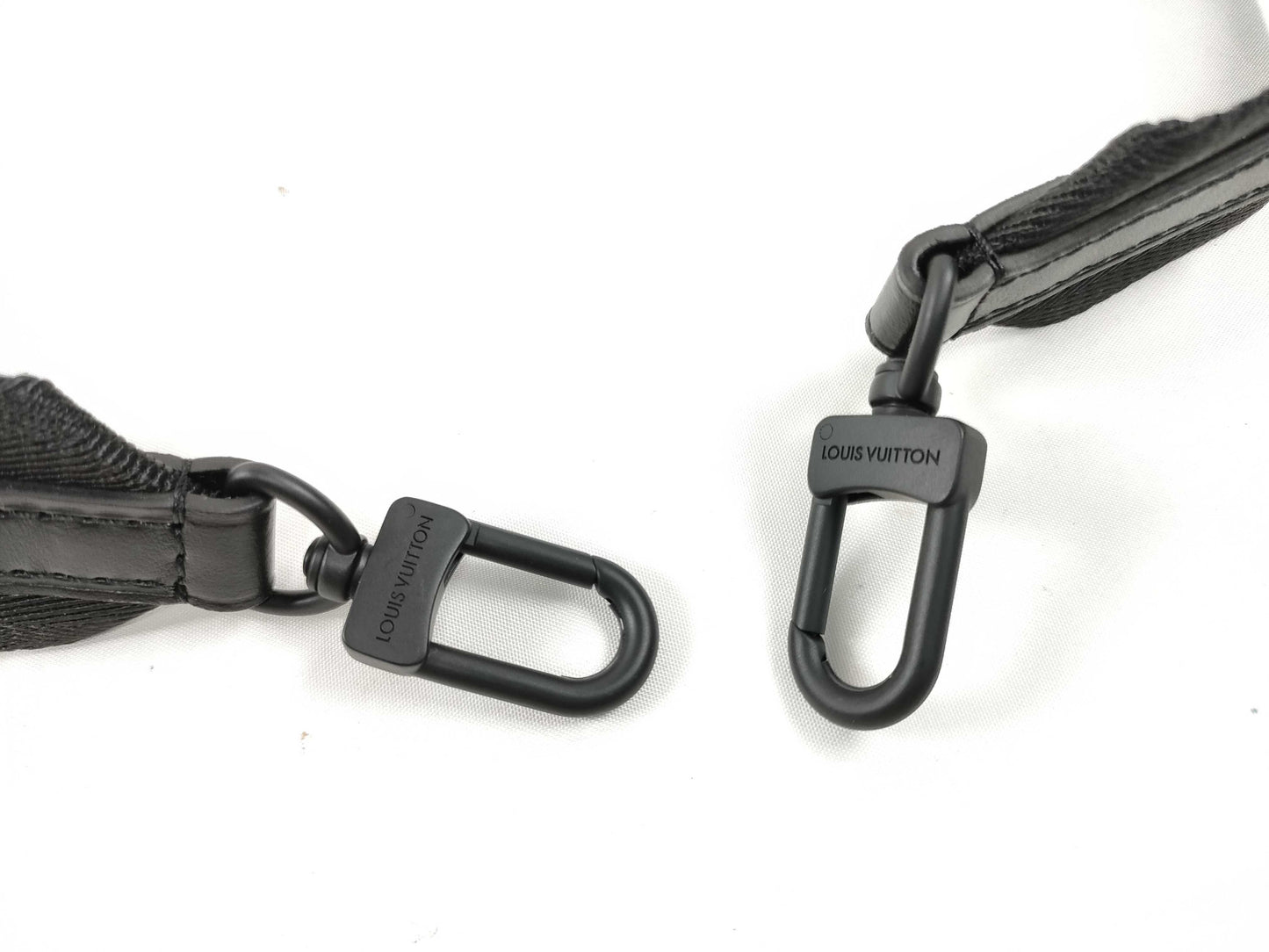 LOUIS VUITTON Louis Vuitton Signature Adjustable Strap, Black with Black Hardware, 95*4.5*0.5cm Strap