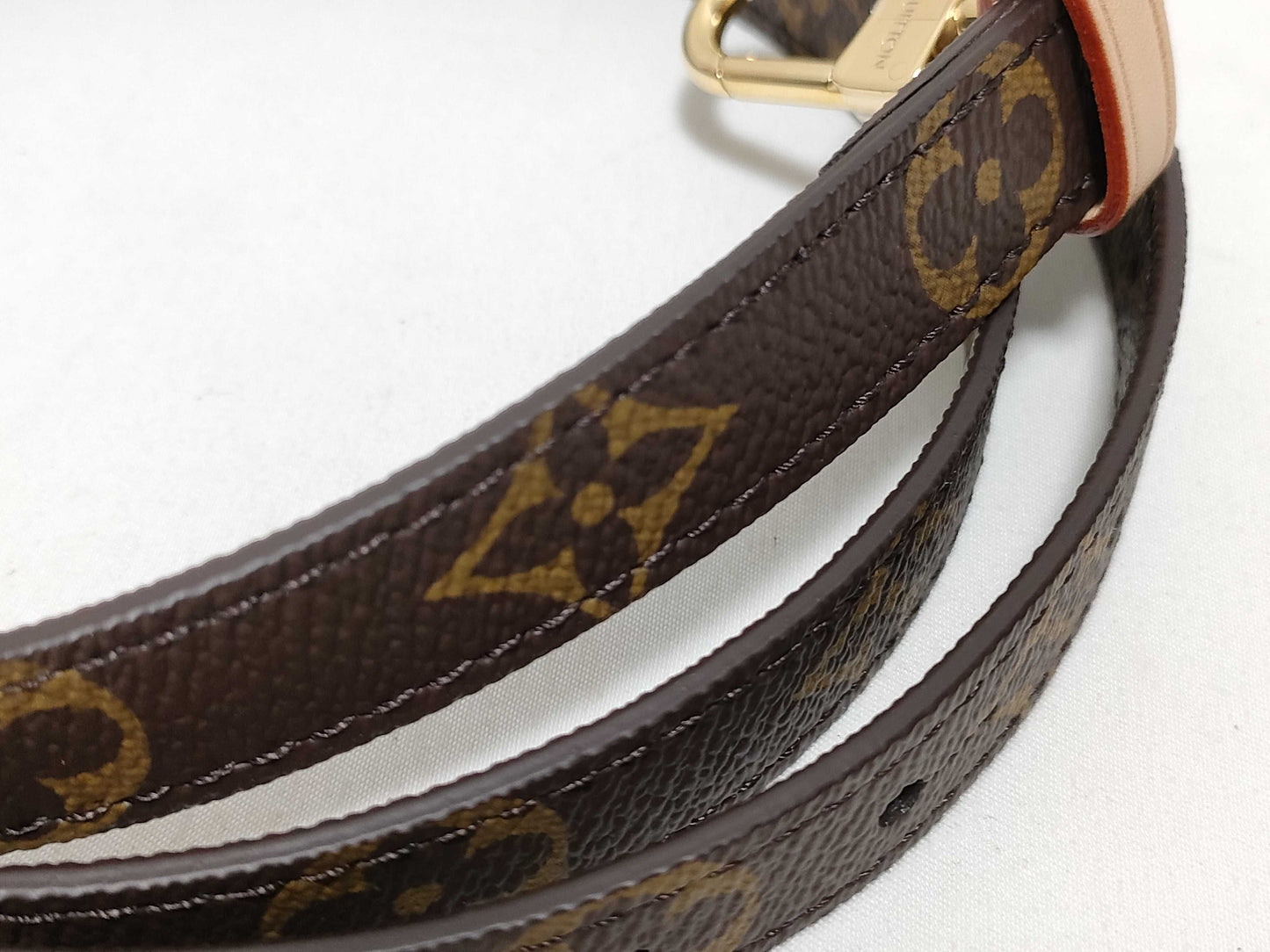 LOUIS VUITTON RFID verification failed. Serial number verification failed. Louis Vuitton Monogram Adjustable Strap, Brown, Gold Hardware, 80*2*.05cm.