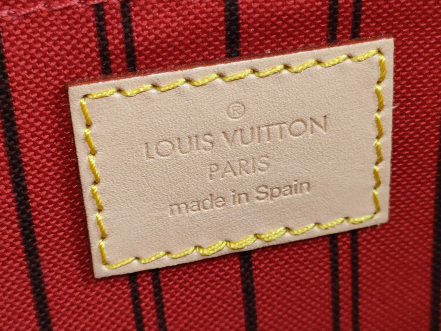 LOUIS VUITTON Monogram Louis Vuitton Neverfull Pouch / Brown Monogram Canvas / Gold Hardware Other Accessories