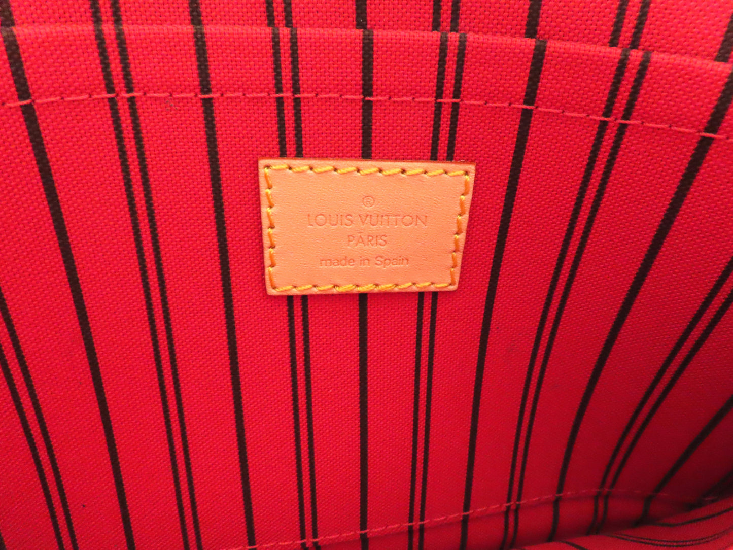LOUIS VUITTON Unidentified Monogram Louis Vuitton Neverfull Pouch / Brown Monogram Canvas / Gold Hardware Pouch