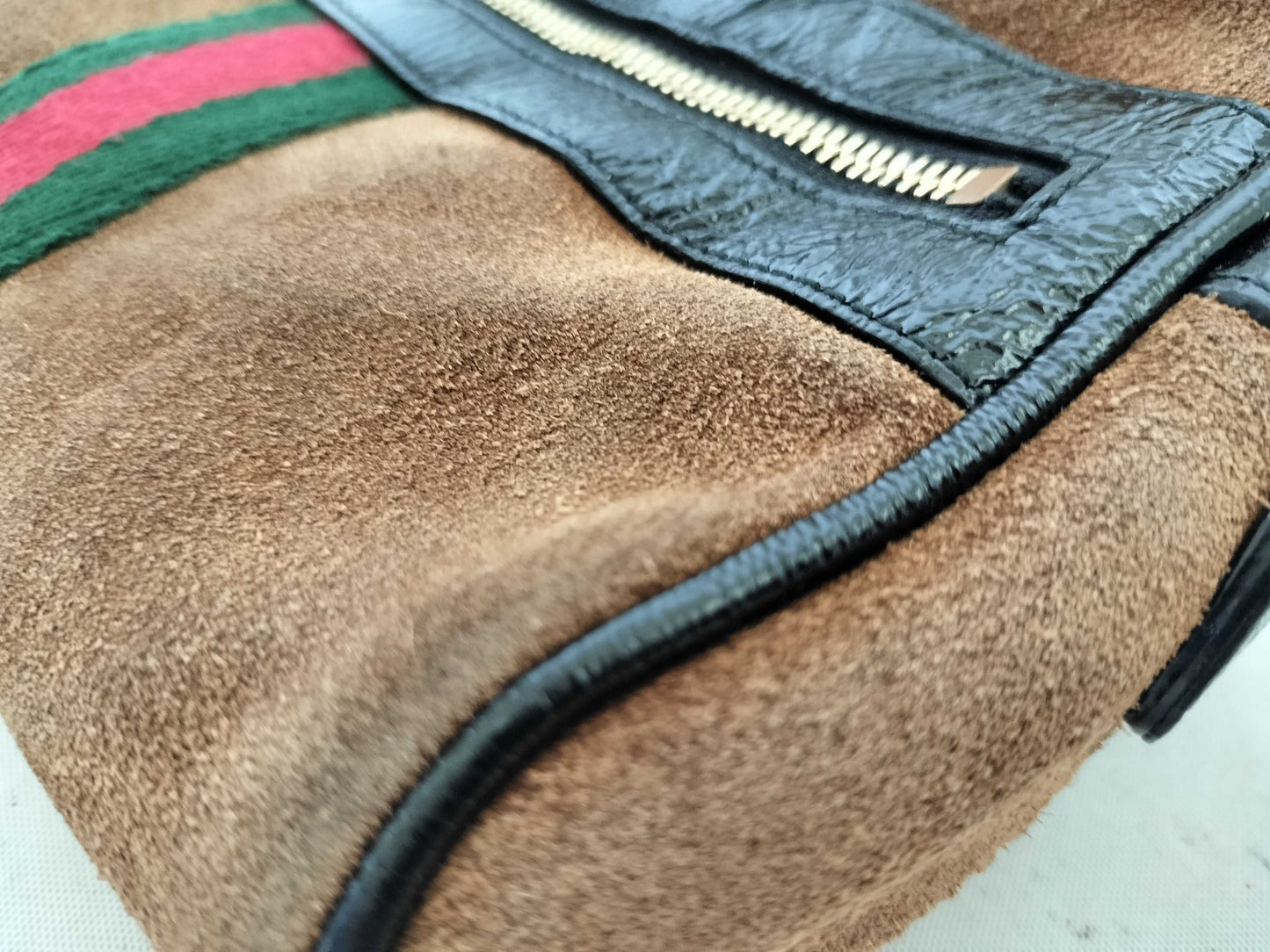 GUCCI Webbing GUCCI GG Supreme Ophidia Suede Brown Shoulder Bag