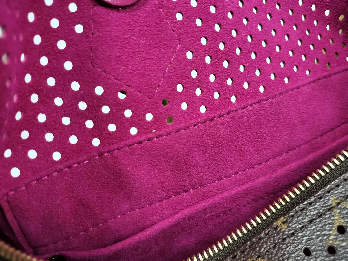 LOUIS VUITTON RFID Unverifiable MB0046 Monogram LVM95180 PerfoSpeedy 30 Fuchsia Handbag