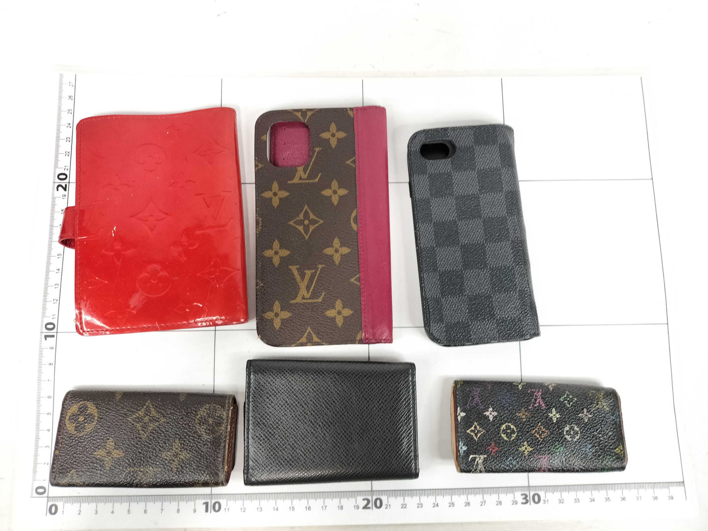 LOUIS VUITTON Monogram Key Cases and Key Holders