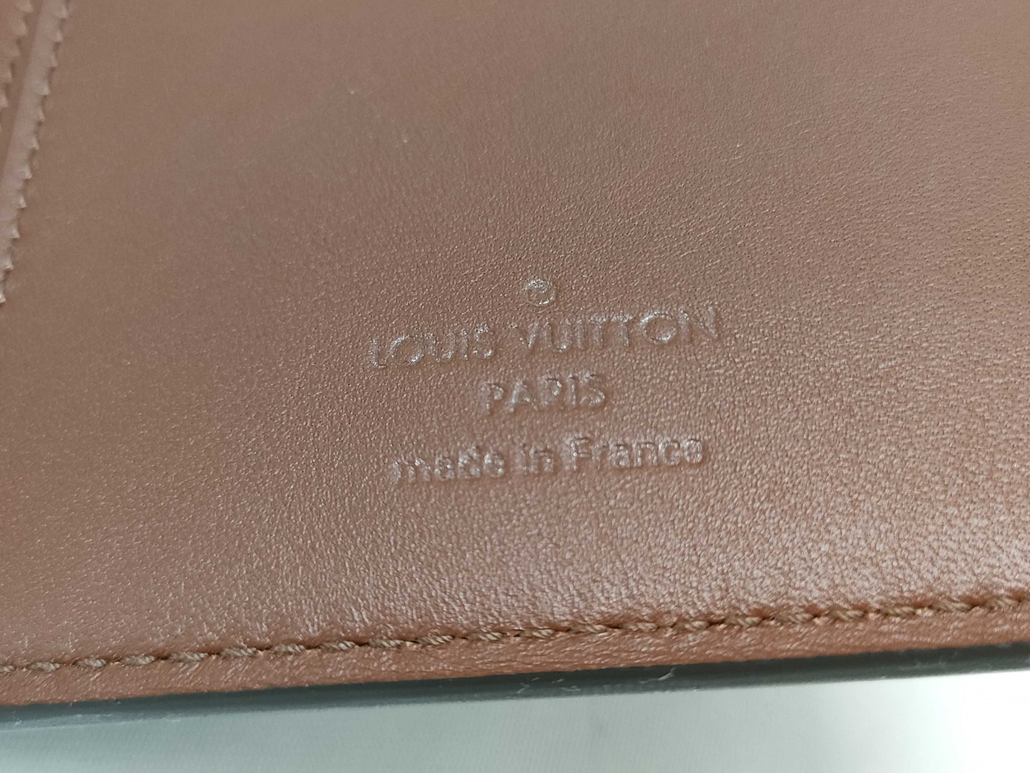 LOUIS VUITTON M61195 Portefeuille Brazza Cuir Ombre Wallet, Brown