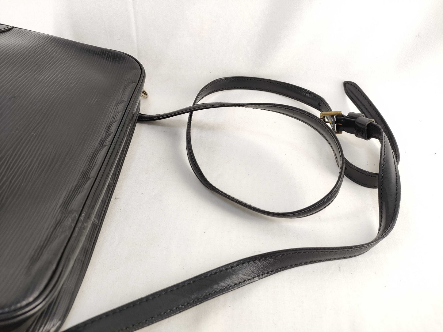 LOUIS VUITTON Epi LV Shoulder Bag Shoulder Bag