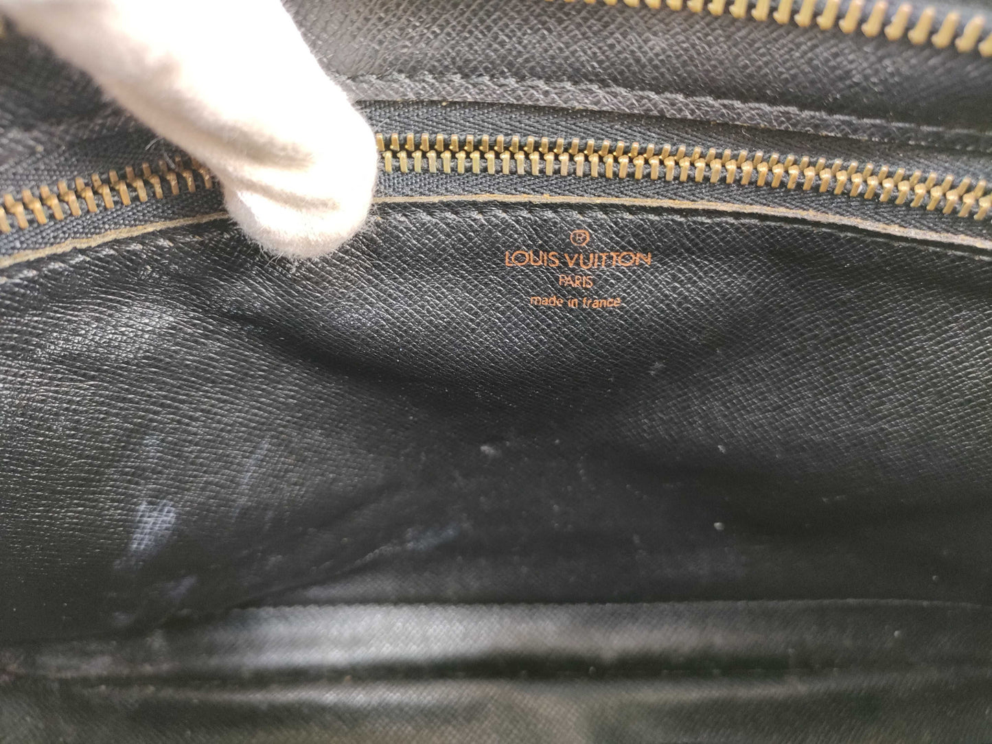 LOUIS VUITTON Epi LV Shoulder Bag Shoulder Bag