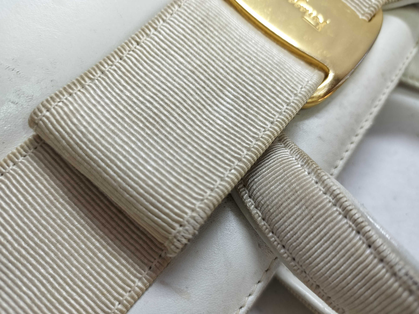 Salvatore Ferragamo Vara Ferragamo Bag Handbag