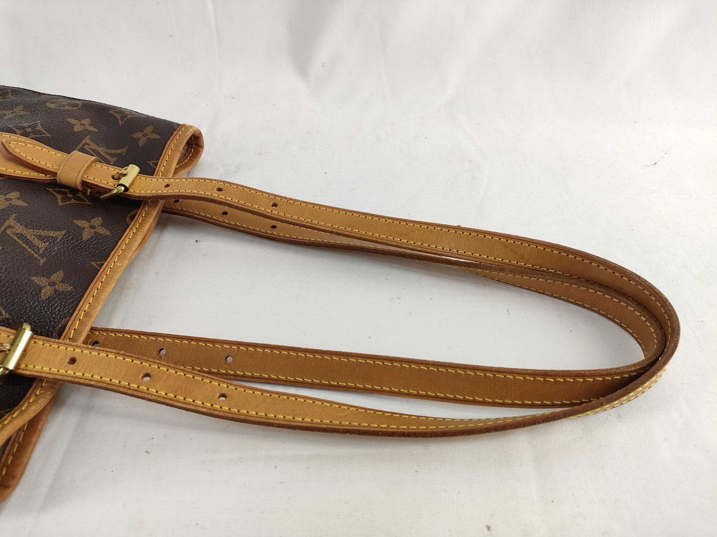 LOUIS VUITTON VI 1929 Monogram LV Shoulder Bag