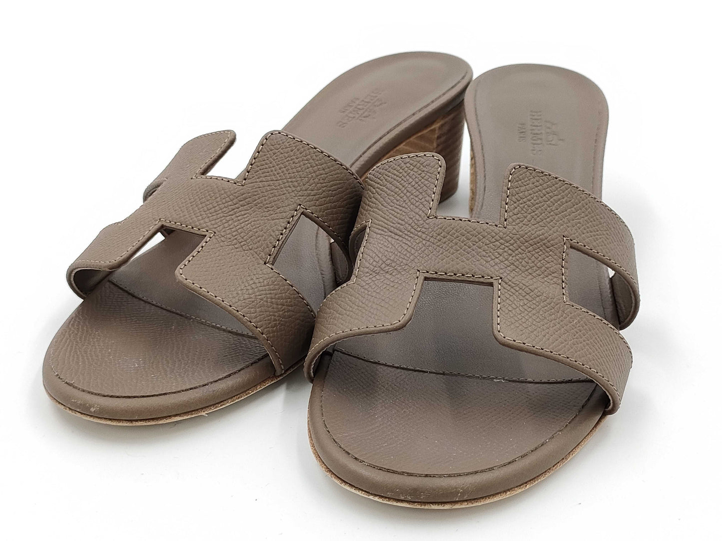 HERMES H Sandals Etoupe Size 37 Sandals