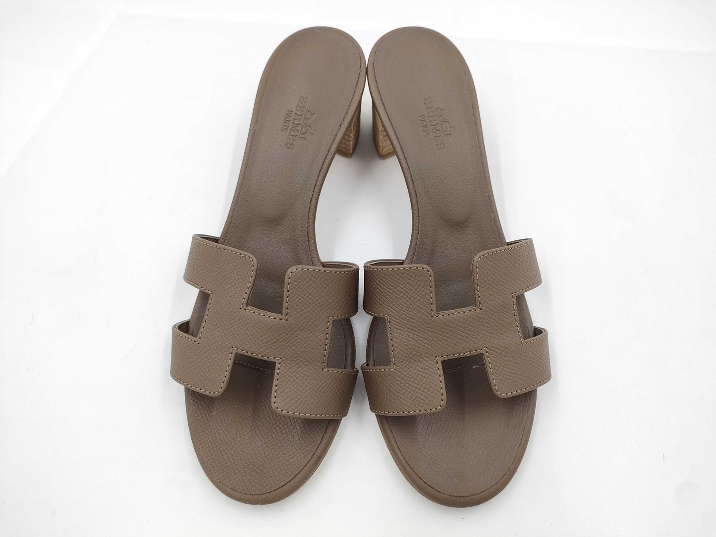 HERMES H Sandals Etoupe Size 37 Sandals