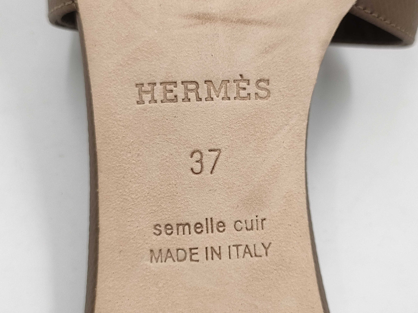 HERMES H Sandals Etoupe Size 37 Sandals