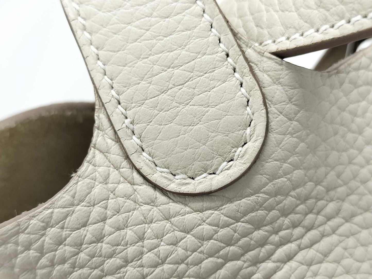 HERMES Picotin Lock 18 Shoulder Bag in Taurillon Clemence Leather with Silver Hardware and K Stamp
