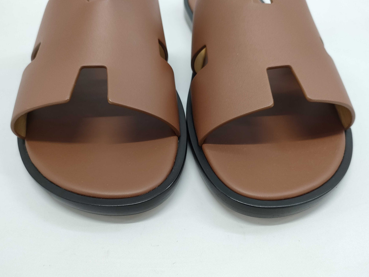 HERMES Sandals "Izmir" Gold Size: 41 Sandals