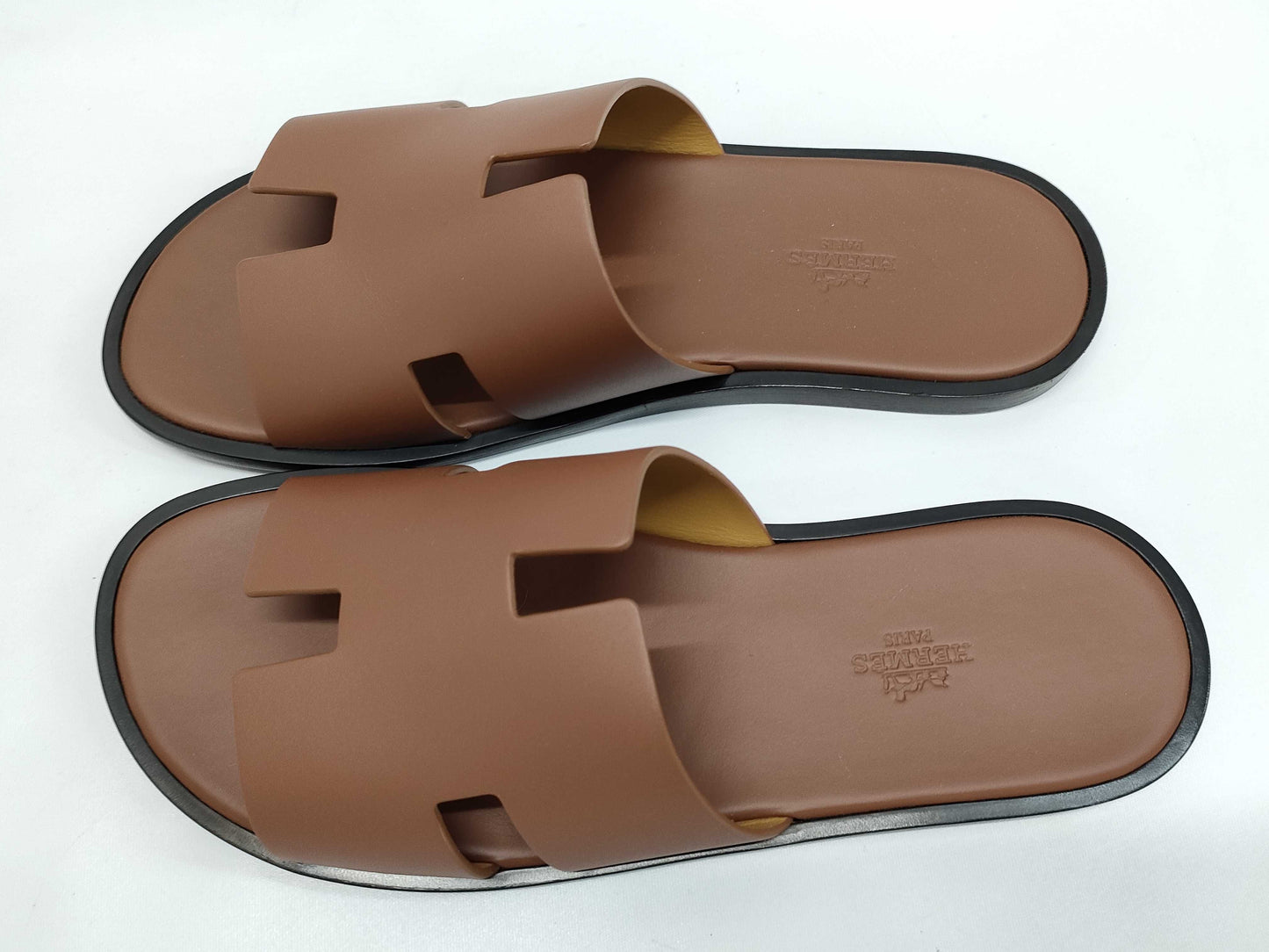 HERMES Sandals "Izmir" Gold Size: 41 Sandals