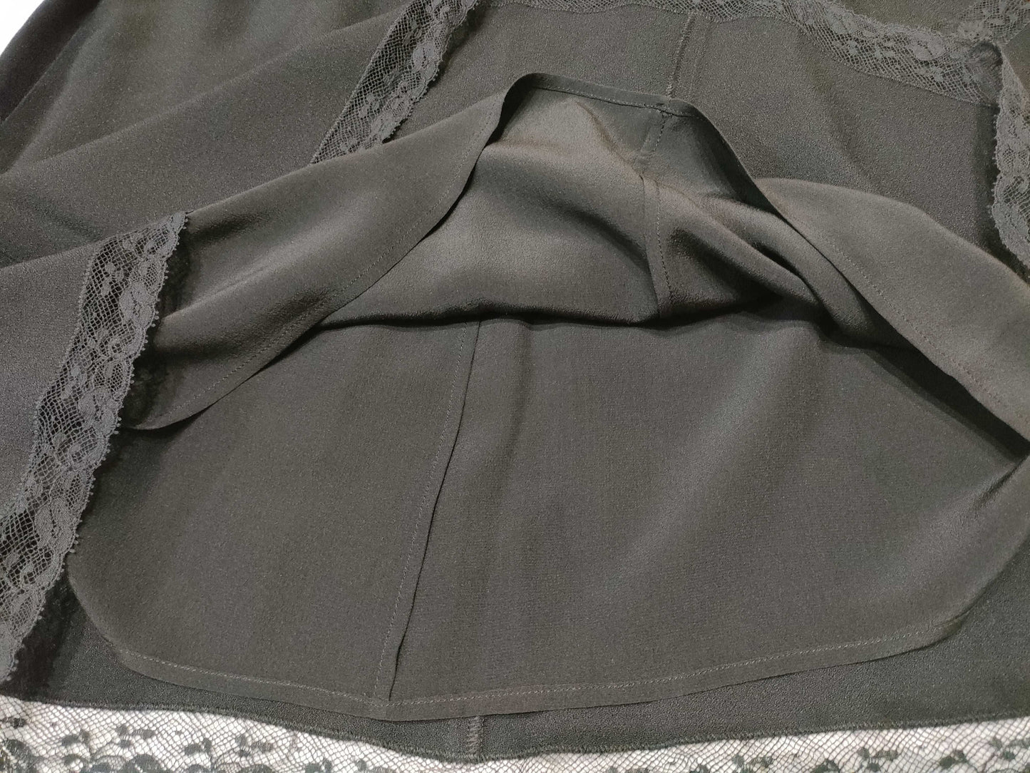PRADA Floral Lace Embroidered Skirt, Black