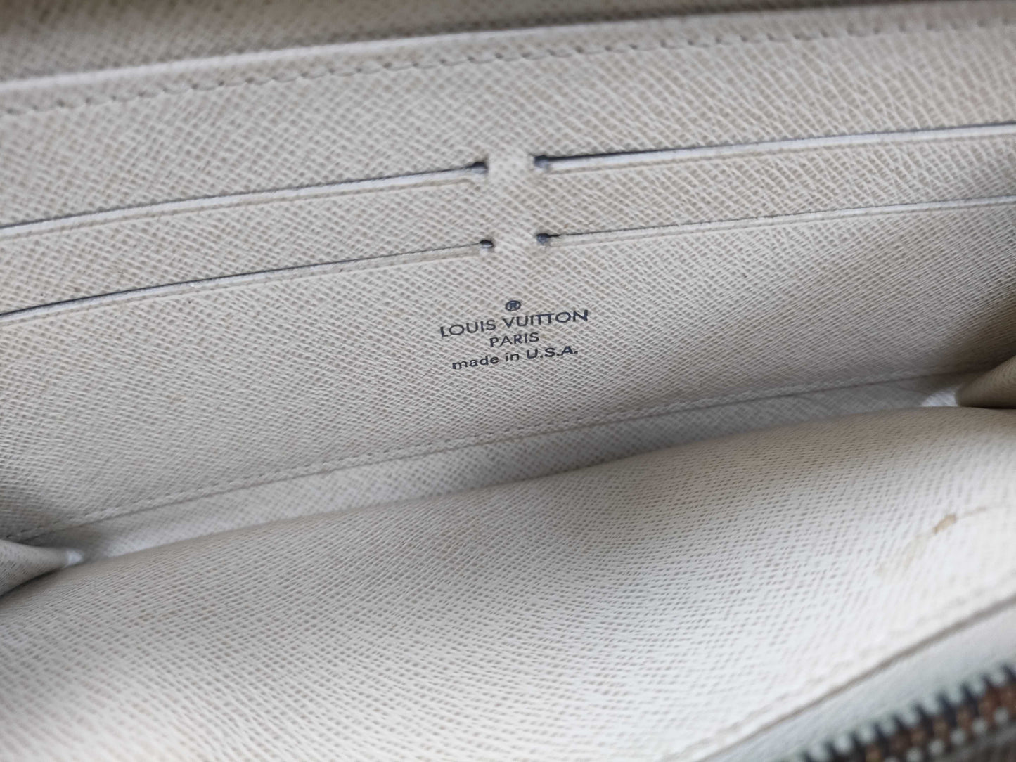 LOUIS VUITTON SD 2110 RFID Unverified Damier Azur Louis Vuitton Azur Zippy Wallet N60019 Wallet