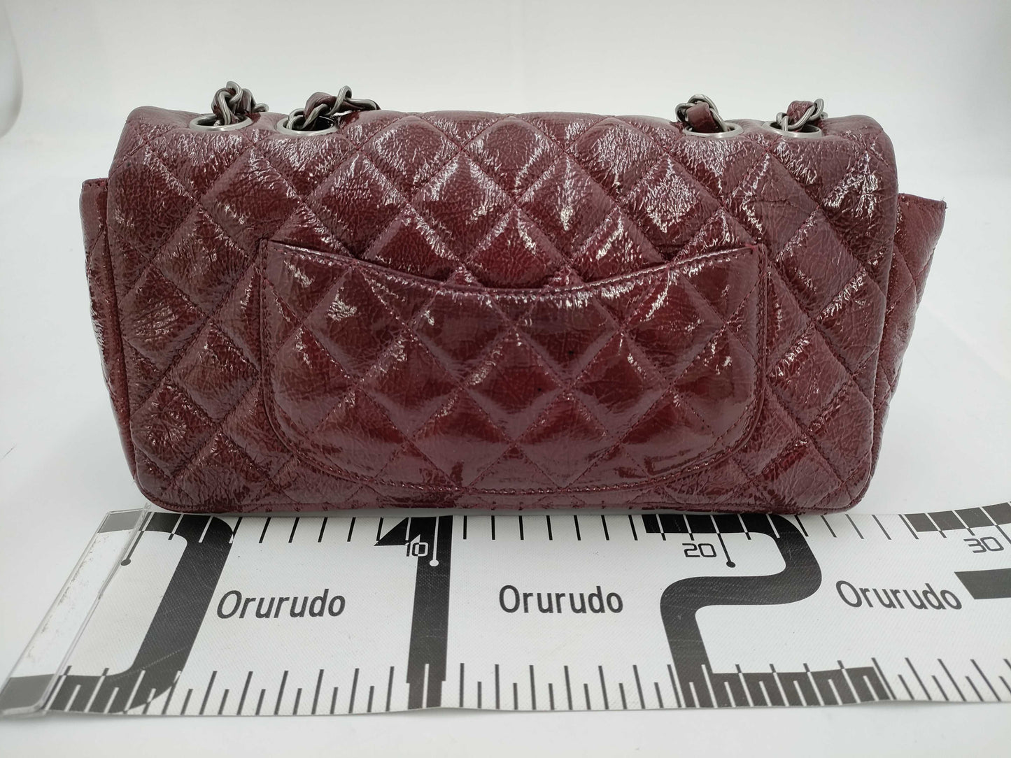 CHANEL Matelasse Single Flap Double Chain Shoulder Bag in Patent Leather, Bordeaux, 12276247