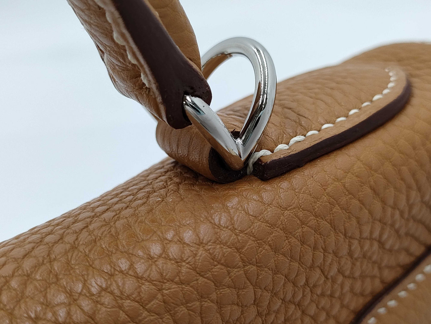 HERMES Kelly 23 Togo Gold Shoulder Bag with K Stamp
