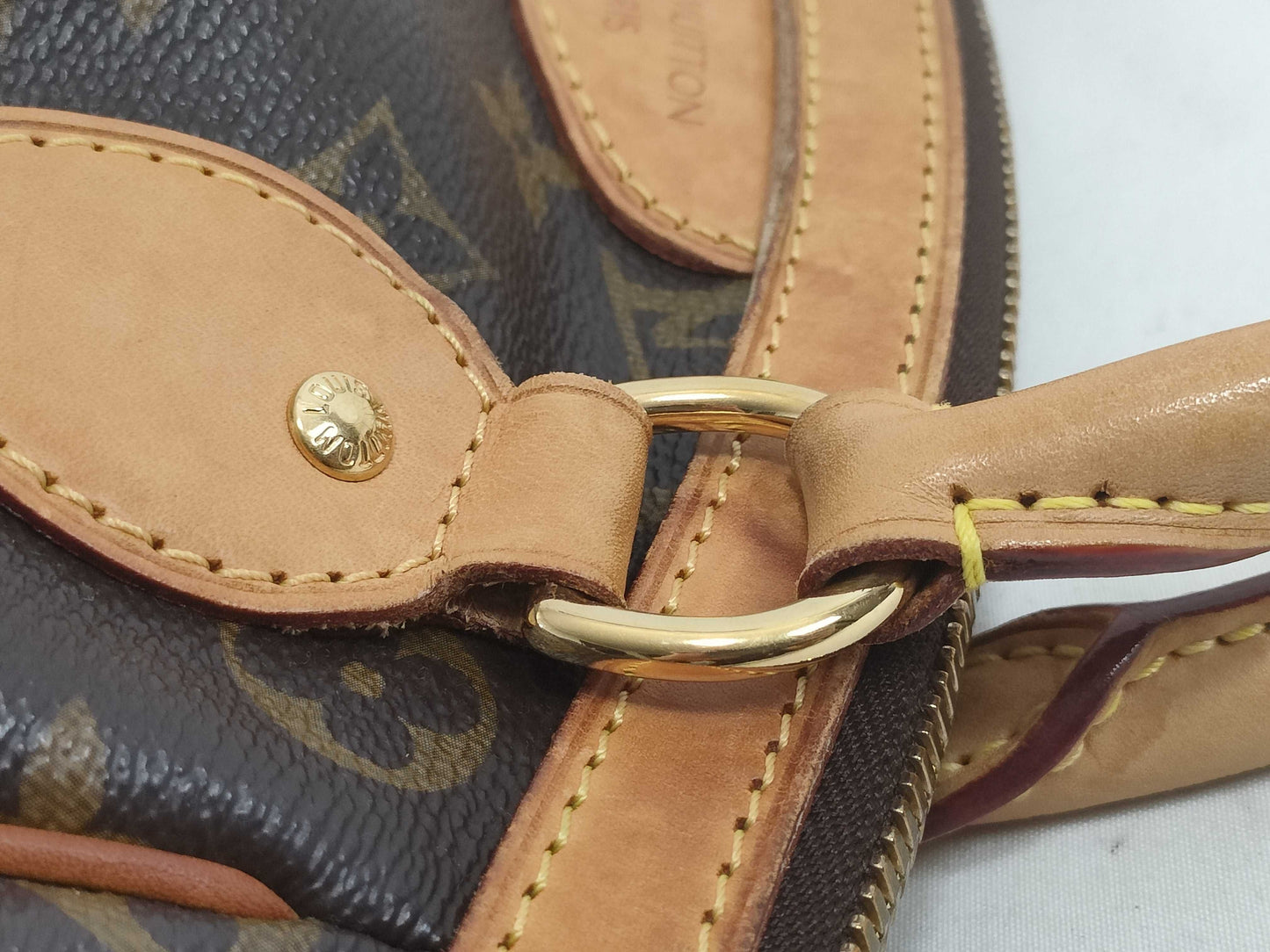 LOUIS VUITTON Monogram Tivoli PM Handbag
