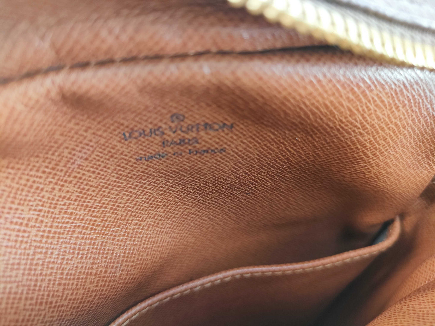 LOUIS VUITTON TH0040 Monogram Louis Vuitton Camera Bag Shoulder Bag