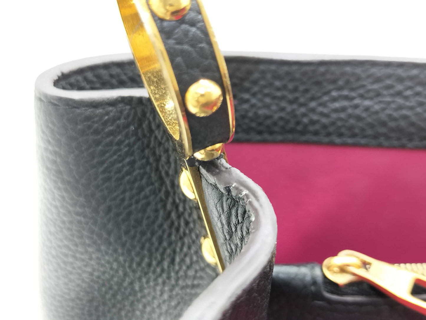 LOUIS VUITTON MI 1124 Louis Vuitton Capucines Handbag