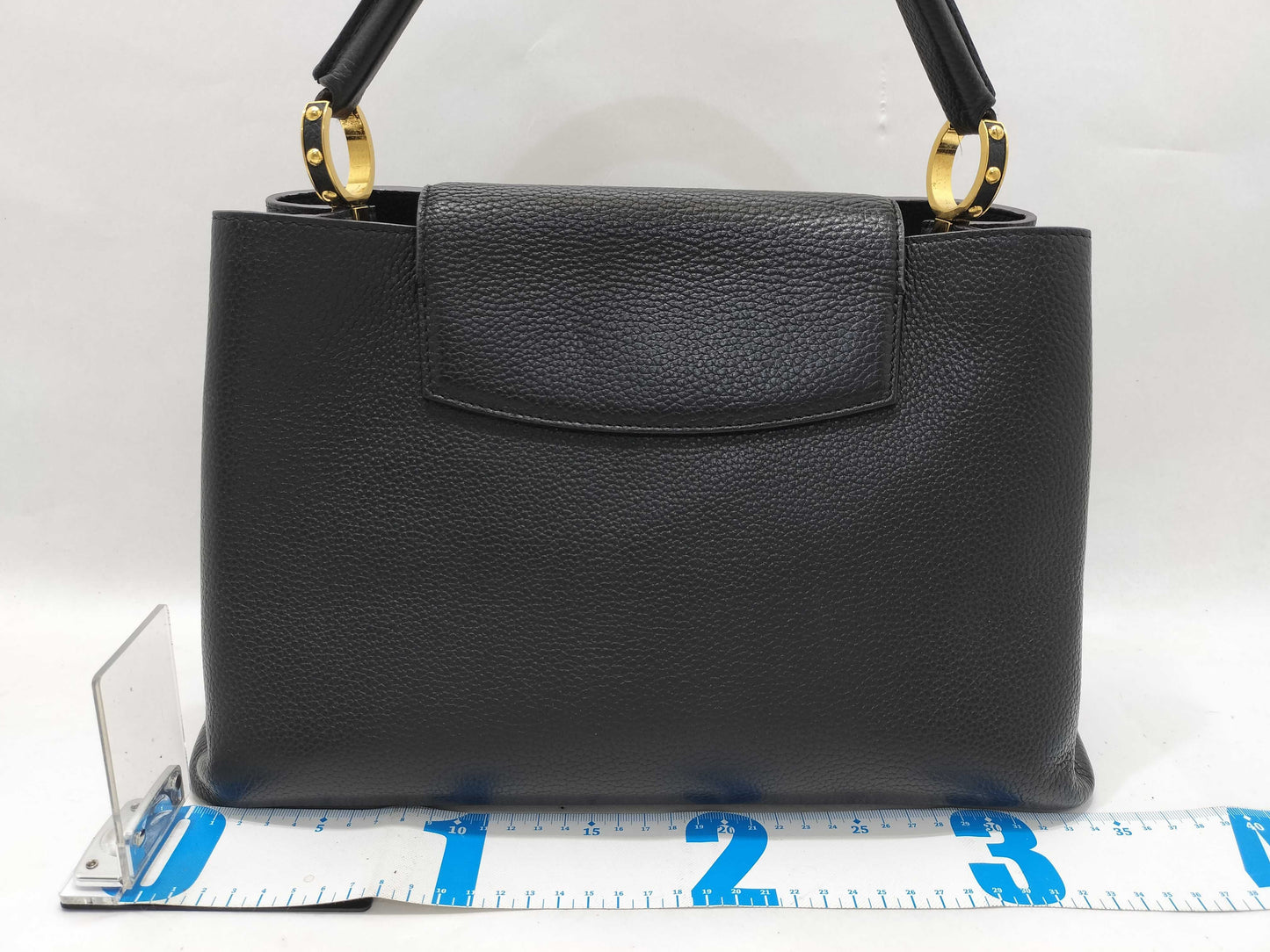 LOUIS VUITTON MI 1124 Louis Vuitton Capucines Handbag