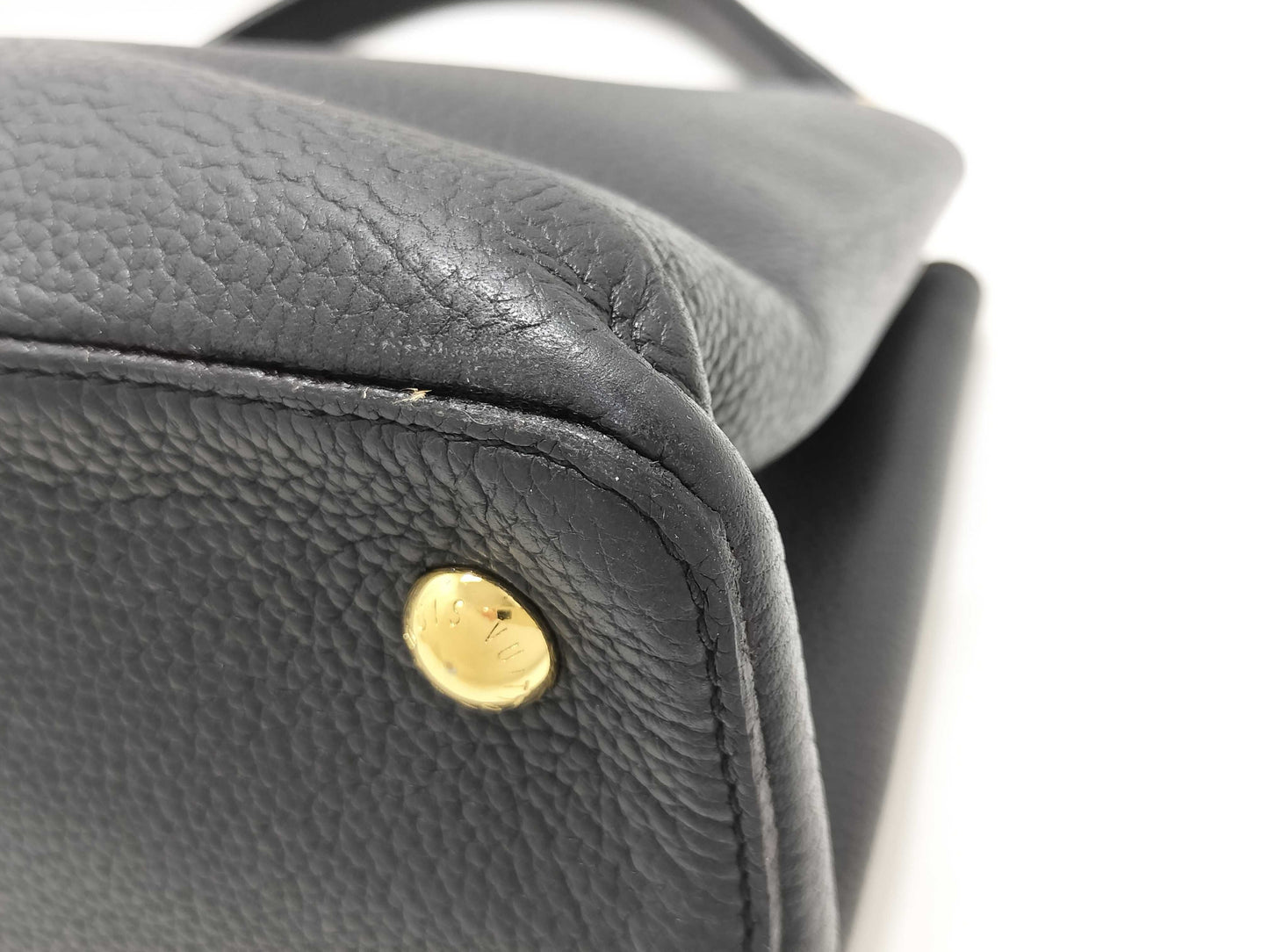 LOUIS VUITTON MI 1124 Louis Vuitton Capucines Handbag