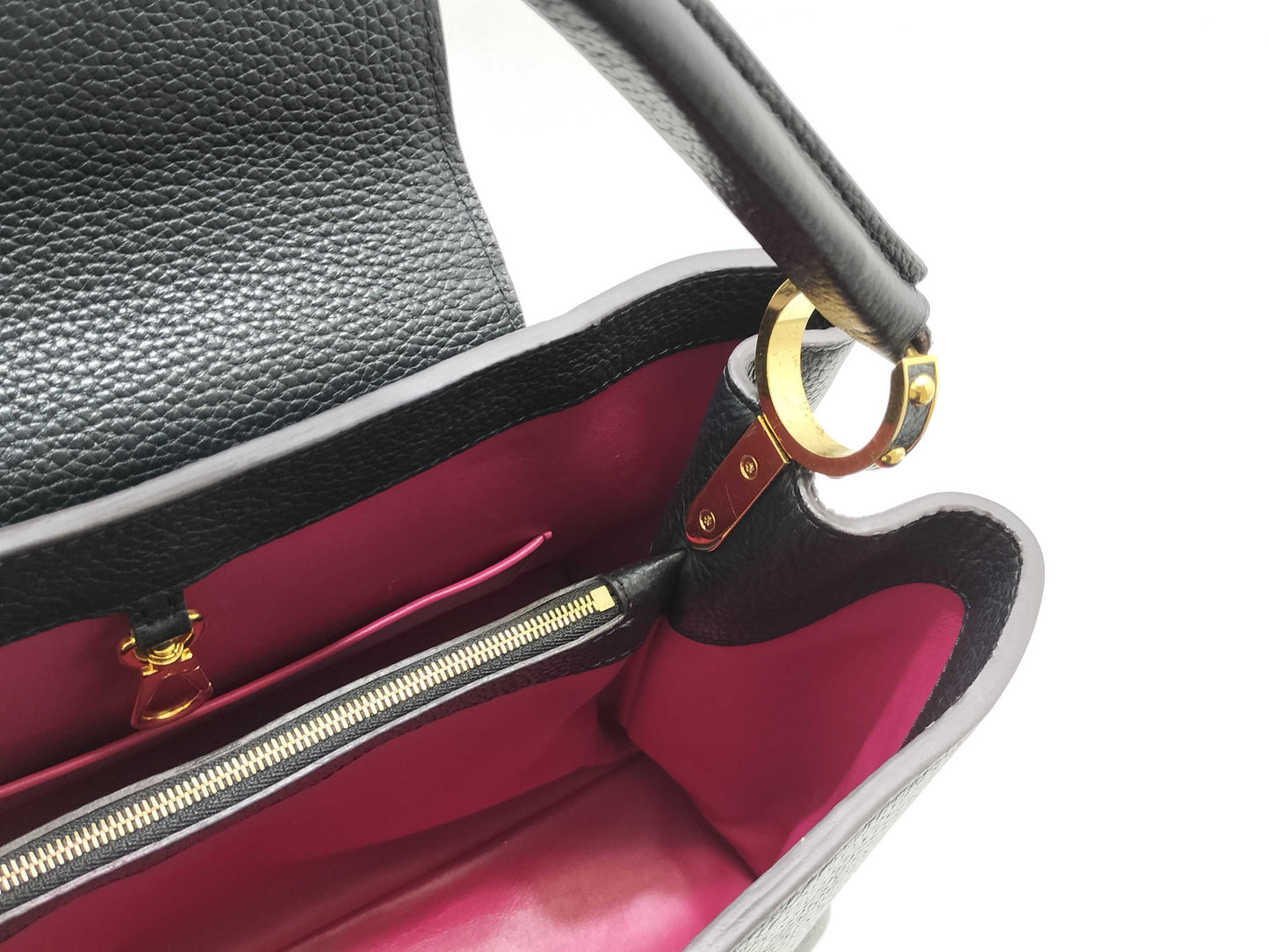 LOUIS VUITTON MI 1124 Louis Vuitton Capucines Handbag