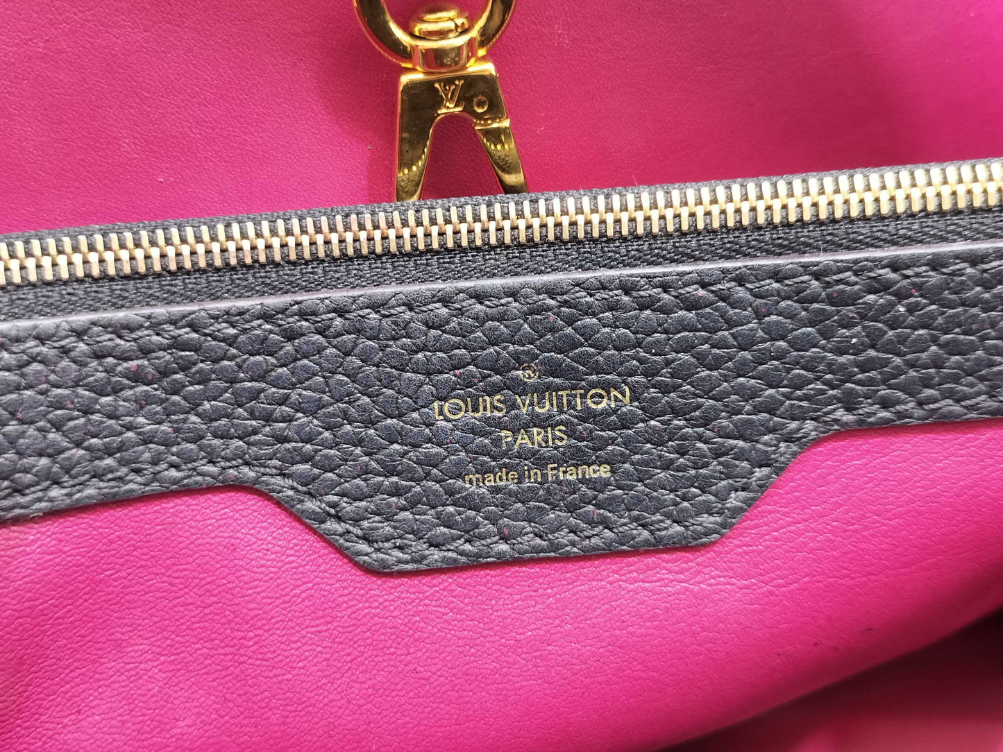 LOUIS VUITTON MI 1124 Louis Vuitton Capucines Handbag