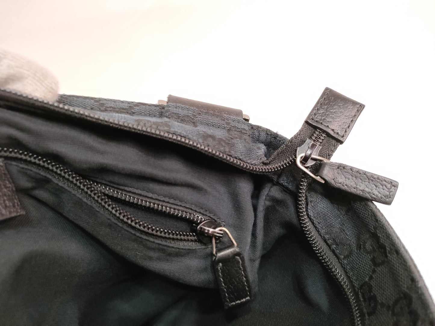 GUCCI GG Canvas Gucci Shoulder Bag Shoulder Bag