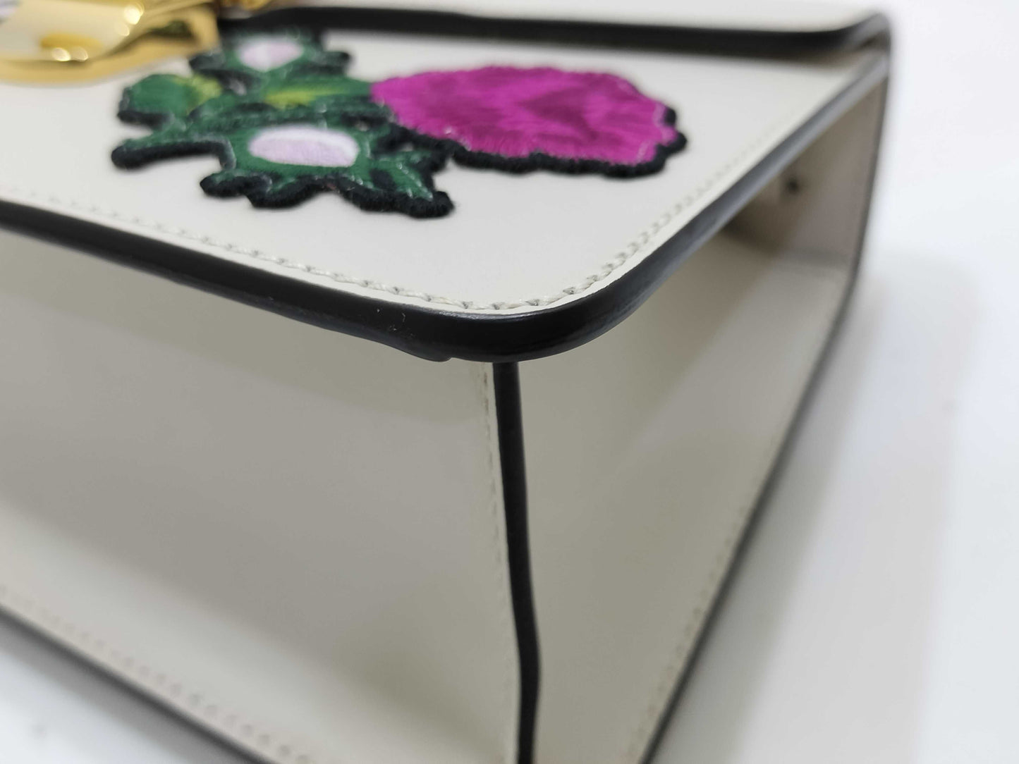 GUCCI Gucci Sylvie Shoulder Bag Handbag