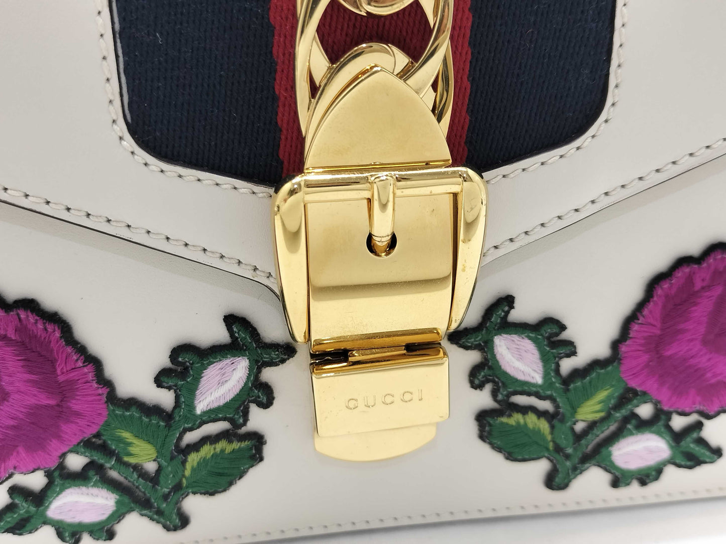 GUCCI Gucci Sylvie Shoulder Bag Handbag