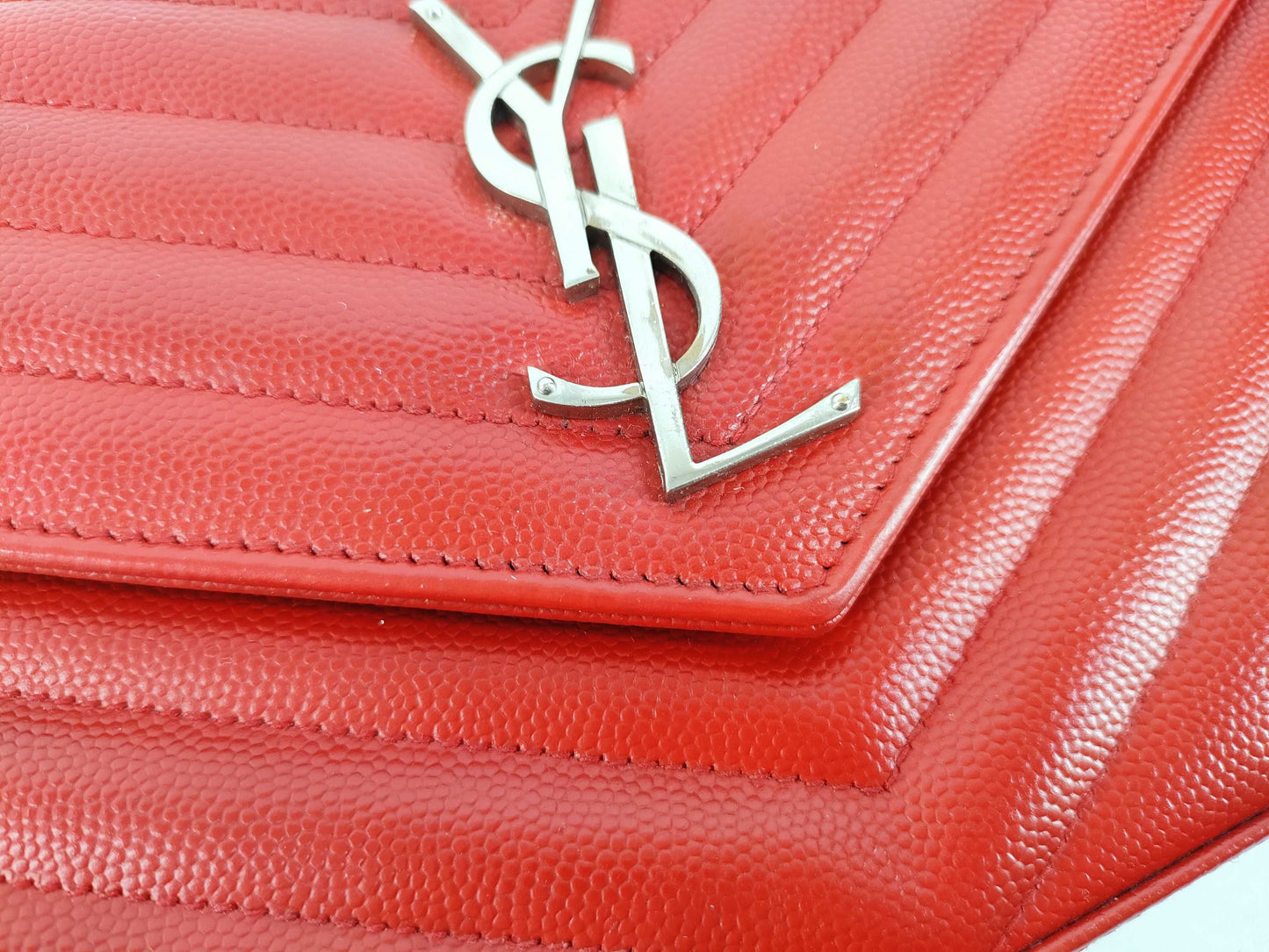 Yves Saint Laurent Chain Shoulder Bag Shoulder Bag