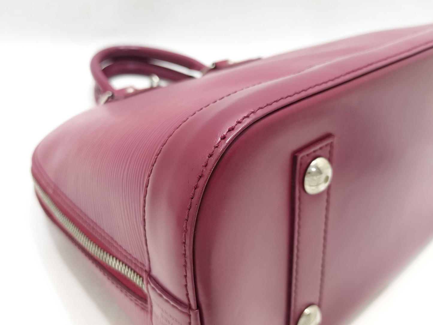 LOUIS VUITTON BA 4133 Epi Louis Vuitton Alma BB Handbag