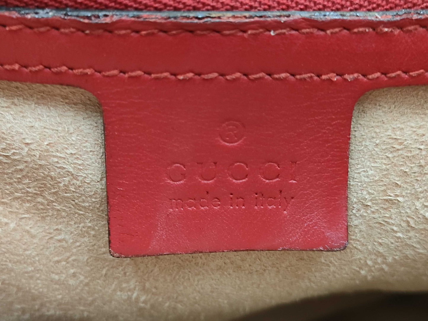 GUCCI Matelasse Shoulder Bag