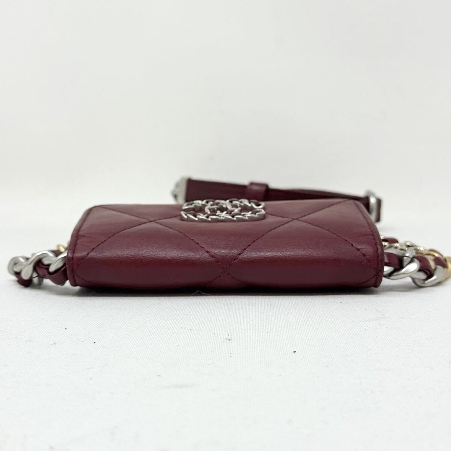 CHANEL CHANEL Mini Mini Matelasse Shoulder Bag, Chanel 19, Lambskin, Coco Mark, Chain Shoulder Wallet, Red, Shoulder Bag